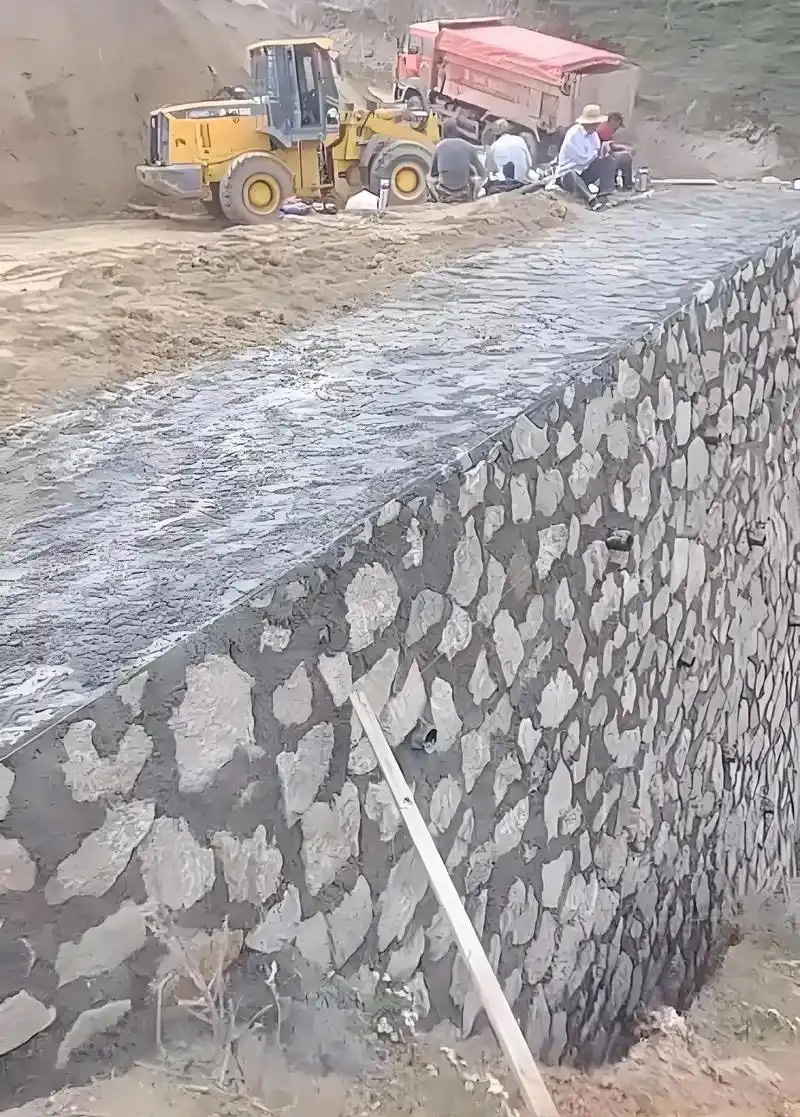 青岛四方区边坡加固